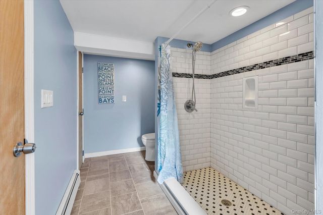 351 Venetian Boulevard, Lindenhurst, NY 11757