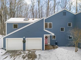 87 Orchard Street # 87, Brattleboro, VT 05301
