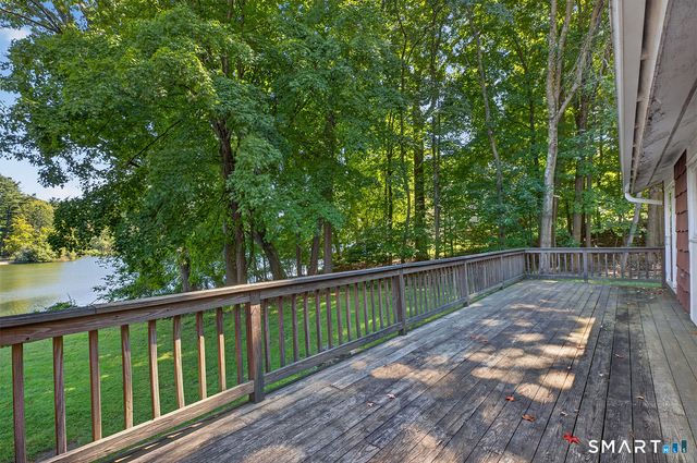 154 Driftwood Lane, Trumbull, CT 06611