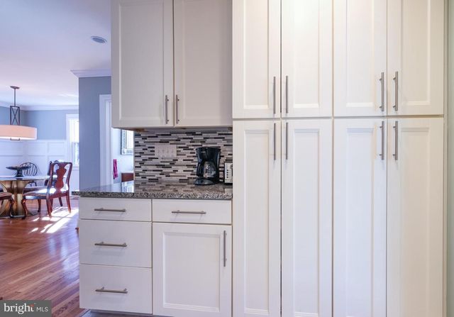 236 N CLEVELAND ST, Arlington, VA 22201