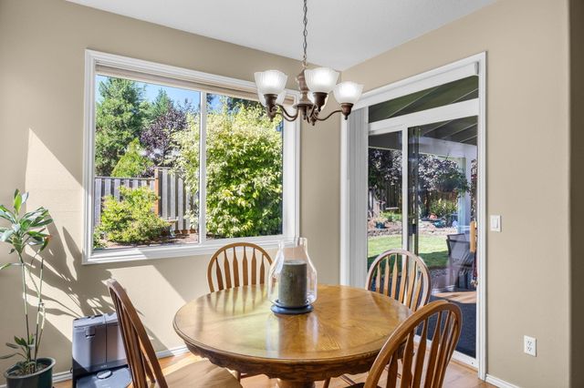 14941 NW Wendy Lane, Portland, OR 97229