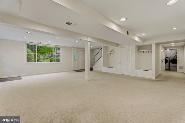 511 WALKER ST SW, Vienna, VA 22180