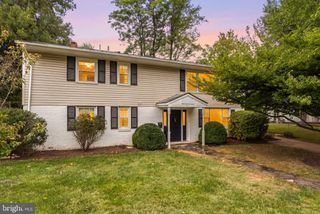 511 WALKER ST SW, Vienna, VA 22180