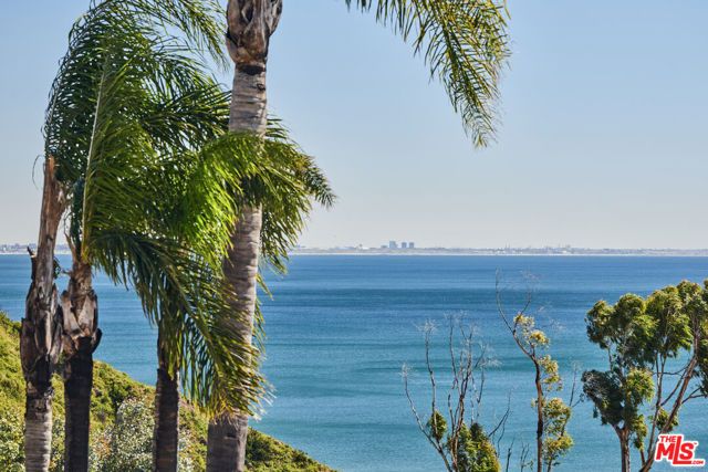 3885 Rambla Orienta, Malibu, CA 90265