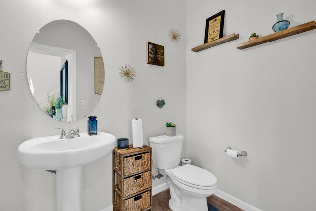 9633 Respect Dr, Sacramento, CA 95829