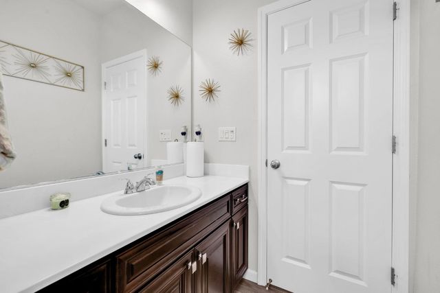 9633 Respect Dr, Sacramento, CA 95829