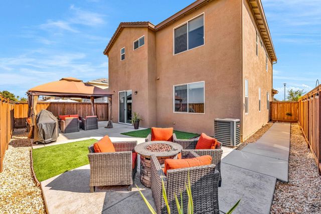 9633 Respect Dr, Sacramento, CA 95829