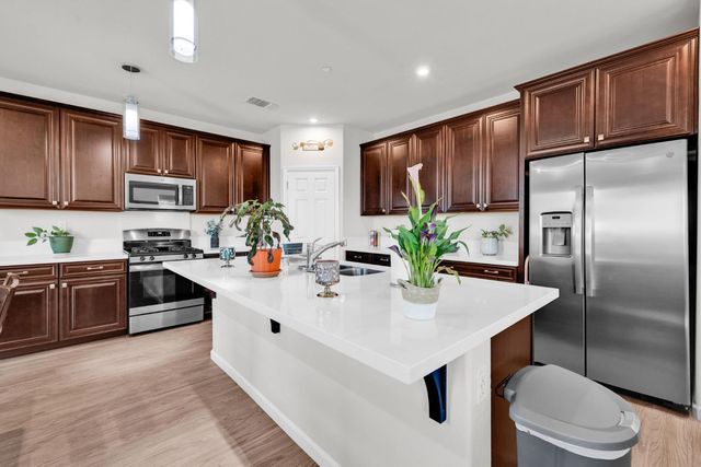 9633 Respect Dr, Sacramento, CA 95829