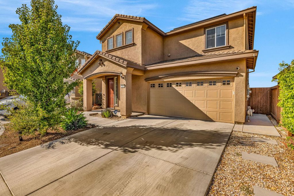 9633 Respect Dr, Sacramento, CA 95829