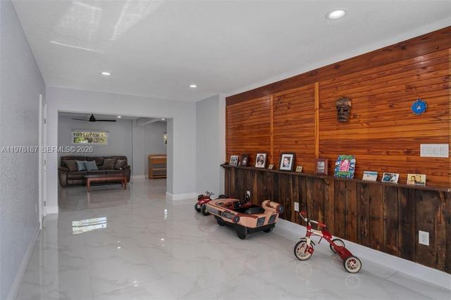 40140 SWIFT RD, Other City - In The State Of Florida, FL 32736