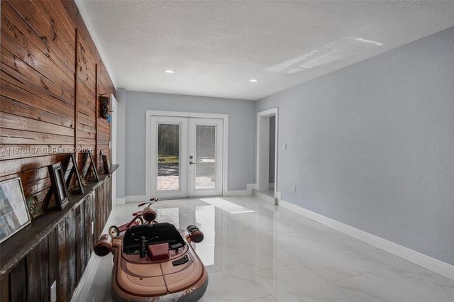 40140 SWIFT RD, Other City - In The State Of Florida, FL 32736