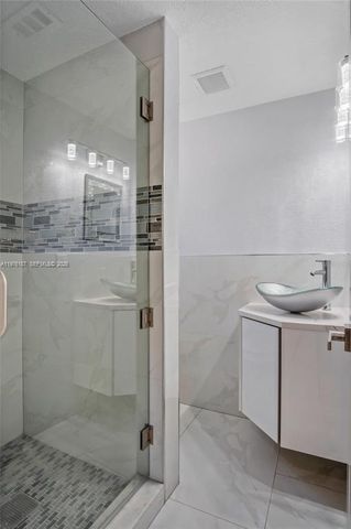 40140 SWIFT RD, Other City - In The State Of Florida, FL 32736