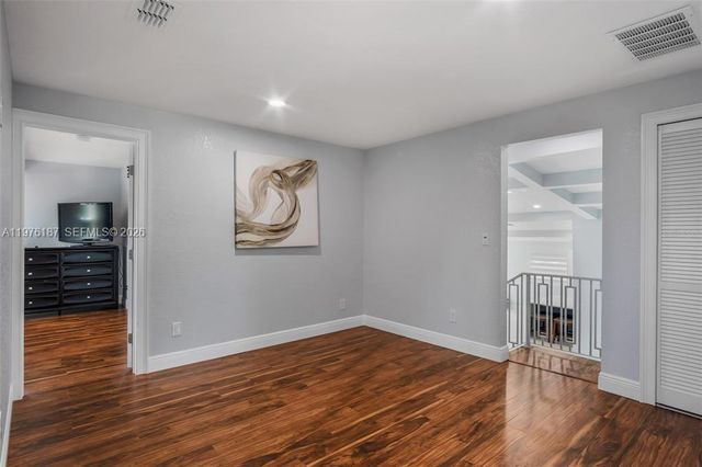 40140 SWIFT RD, Other City - In The State Of Florida, FL 32736