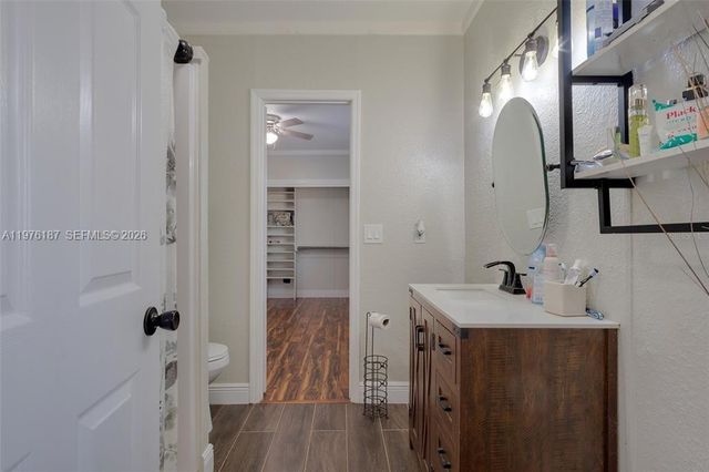 40140 SWIFT RD, Other City - In The State Of Florida, FL 32736