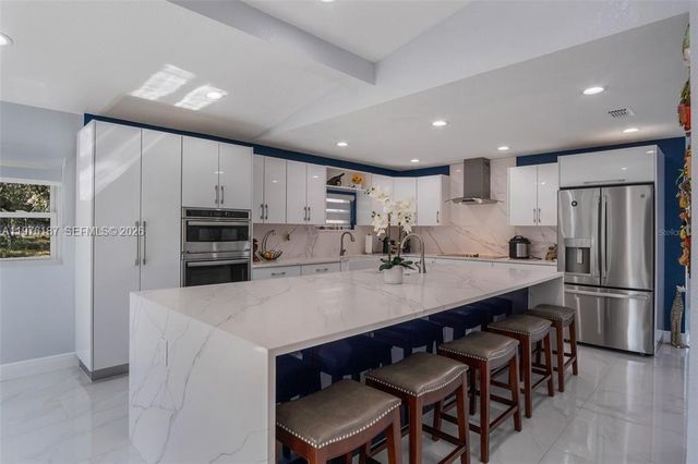 40140 SWIFT RD, Other City - In The State Of Florida, FL 32736