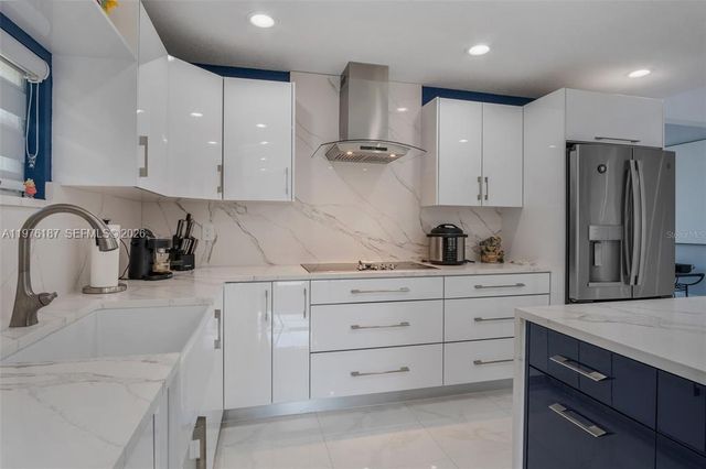 40140 SWIFT RD, Other City - In The State Of Florida, FL 32736