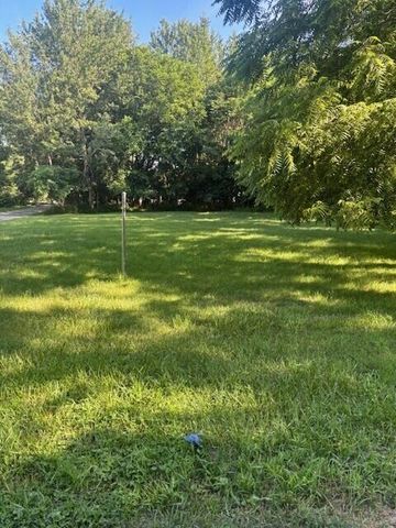 425 S Barker Street, New Buffalo, MI 49117