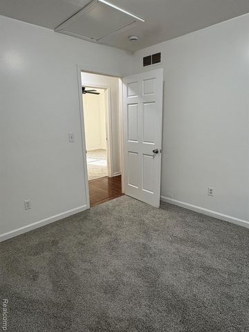 433 Navahoe Street, Detroit, MI 48215