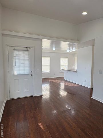 433 Navahoe Street, Detroit, MI 48215