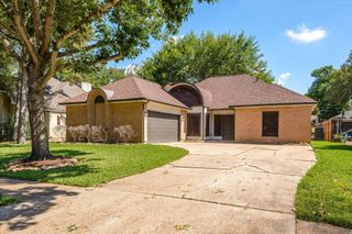2126 Windmill Drive, Richmond, TX 77406