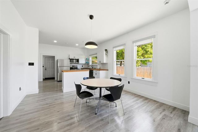 1024 E 19TH AVENUE, Tampa, FL 33605