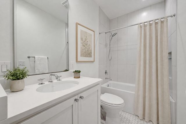 2528 Watkins WAY, Austin, TX 78746