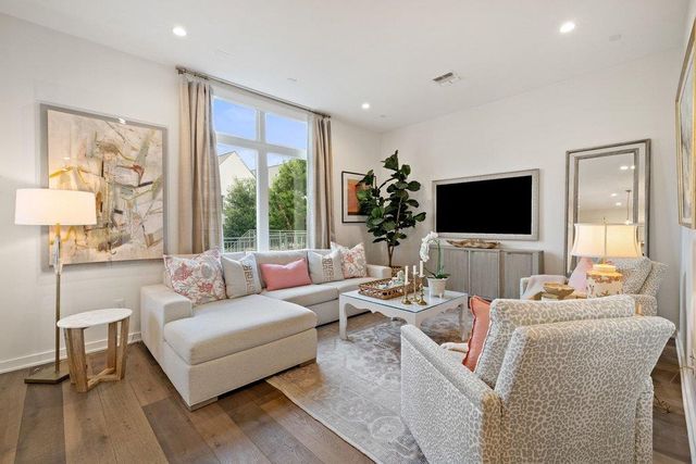 2528 Watkins WAY, Austin, TX 78746