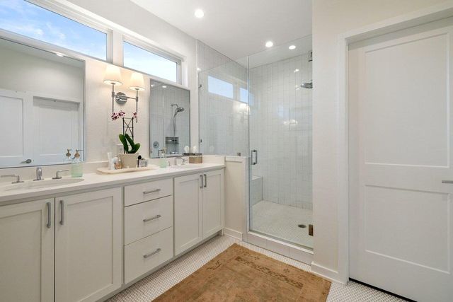 2528 Watkins WAY, Austin, TX 78746