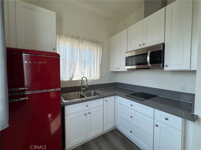 209 N Serrano Avenue, Los Angeles, CA 90004
