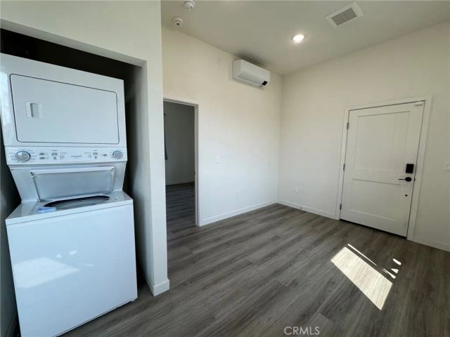 209 N Serrano Avenue, Los Angeles, CA 90004
