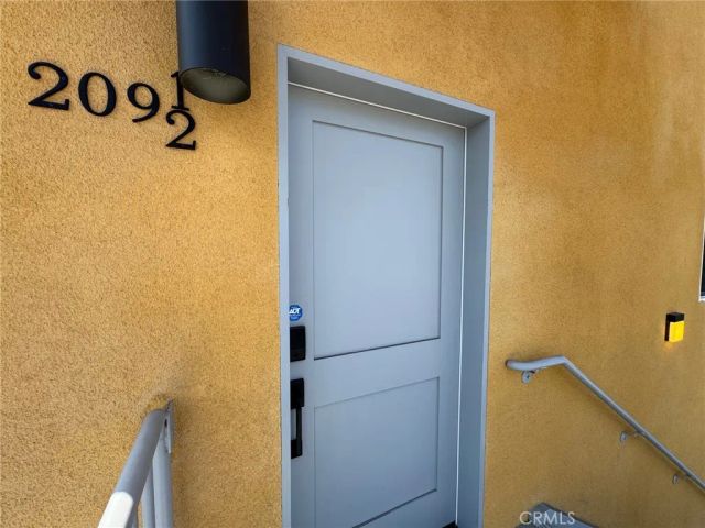 209 N Serrano Avenue, Los Angeles, CA 90004