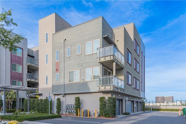 117 Bowery, Irvine, CA 92612