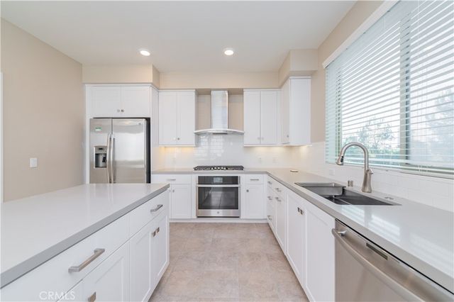 117 Bowery, Irvine, CA 92612