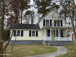 25960 Us 264 Highway E, Pantego, NC 27860