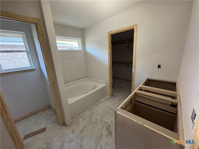 2564 Cowgirl Trail, Belton, TX 76513