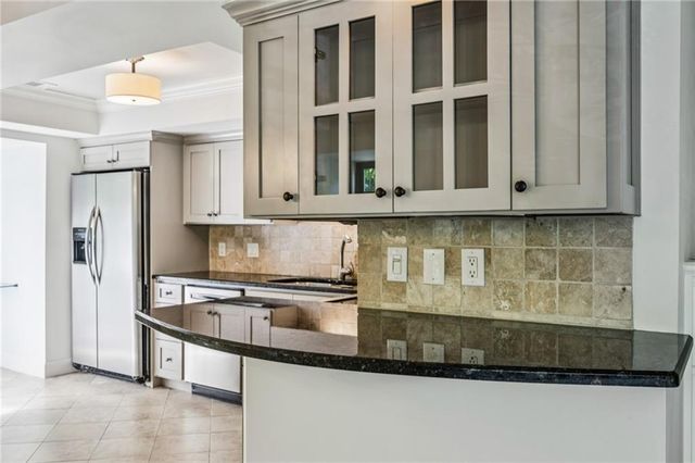 25316 Plantation Drive NE 316, Atlanta, GA 30324
