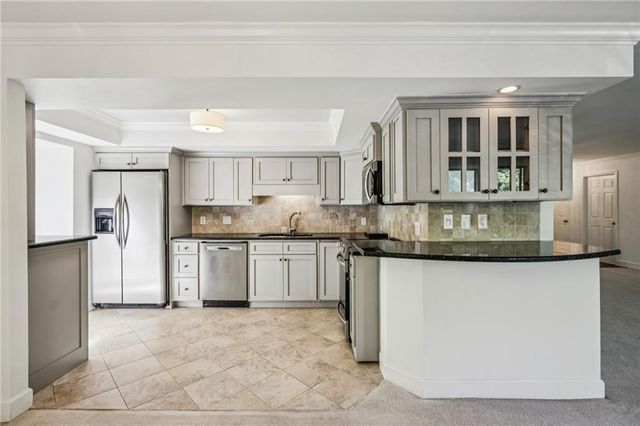 25316 Plantation Drive NE 316, Atlanta, GA 30324