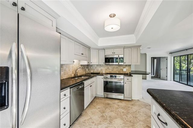 25316 Plantation Drive NE 316, Atlanta, GA 30324