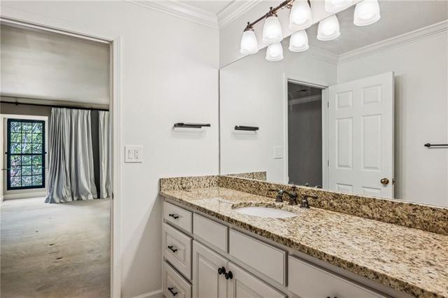25316 Plantation Drive NE 316, Atlanta, GA 30324