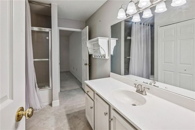 25316 Plantation Drive NE 316, Atlanta, GA 30324