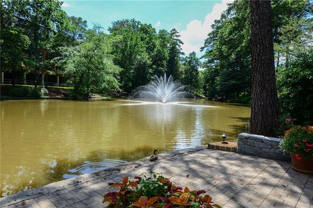 25316 Plantation Drive NE 316, Atlanta, GA 30324