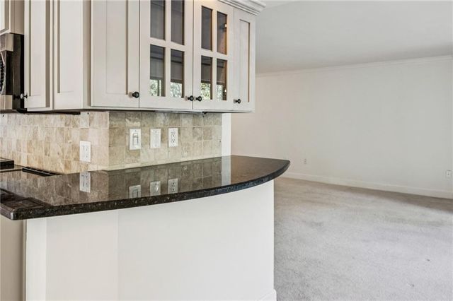 25316 Plantation Drive NE 316, Atlanta, GA 30324