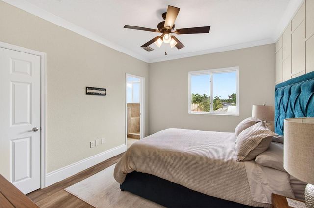 1942 NE 6th Street C, Deerfield Beach, FL 33441