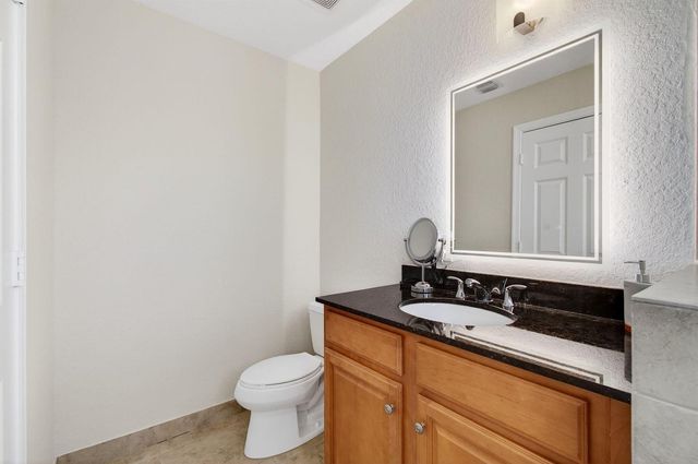 1942 NE 6th Street C, Deerfield Beach, FL 33441