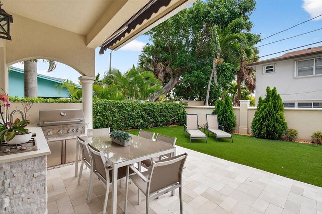 1942 NE 6th Street C, Deerfield Beach, FL 33441