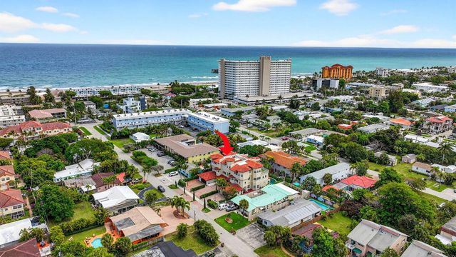 1942 NE 6th Street C, Deerfield Beach, FL 33441