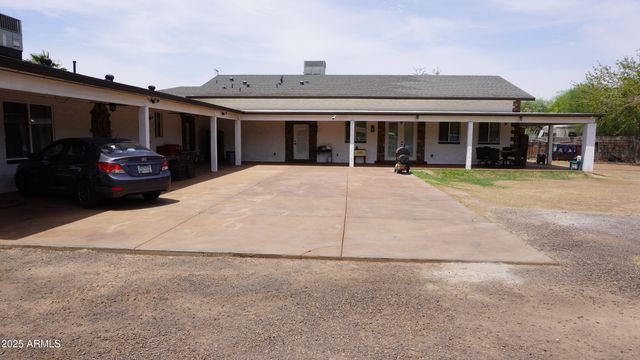 920 W TAMARISK Street, Phoenix, AZ 85041