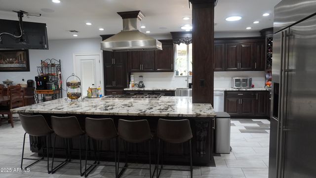 920 W TAMARISK Street, Phoenix, AZ 85041