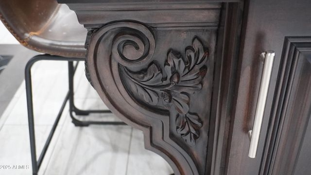 920 W TAMARISK Street, Phoenix, AZ 85041