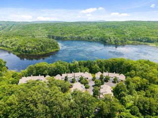 98 Saw Mill Pond Rd 98, Fitchburg, MA 01420